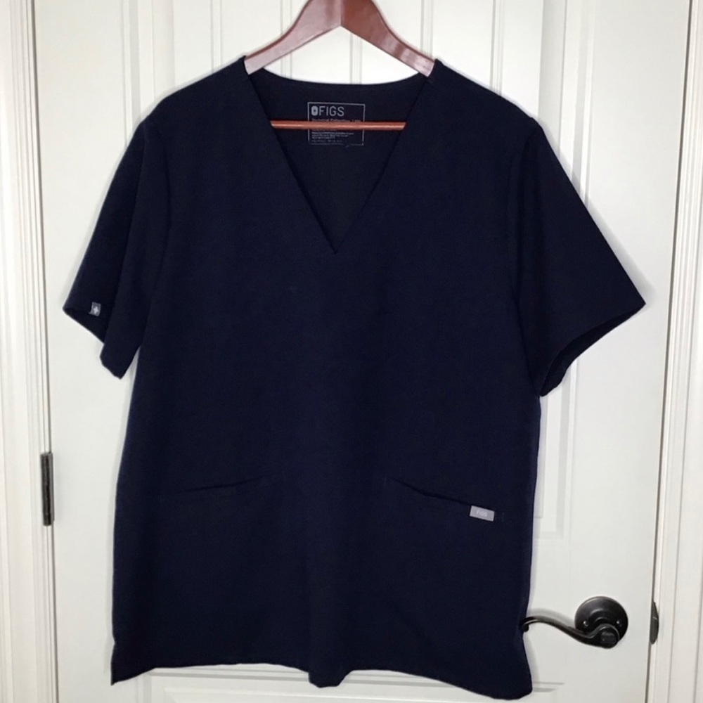 Navy Blue Scrub Set - XXL/XXLT Casma Top and Kade Tall Pants